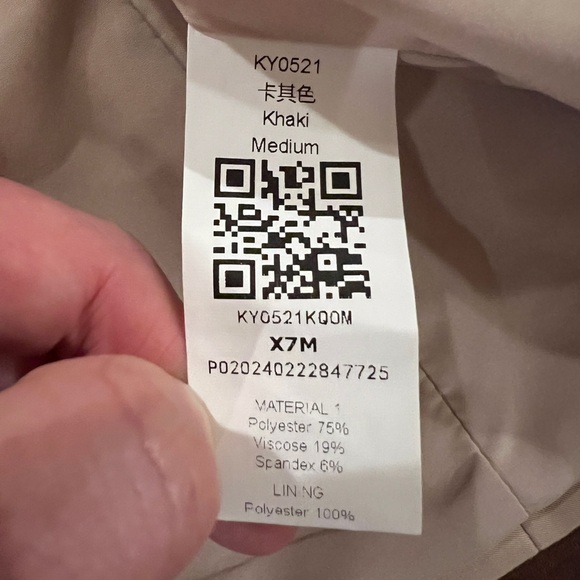 Cicy Bell Women’s Long Sleeve 1 Button Tan Casual Blazer - Size Medium - Picture 14 of 14